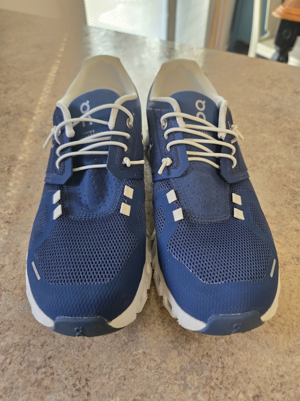 On Cloud 5 Sneakers Women’s Size 8 Denim Blue Mesh Running Walking Shoes EUC